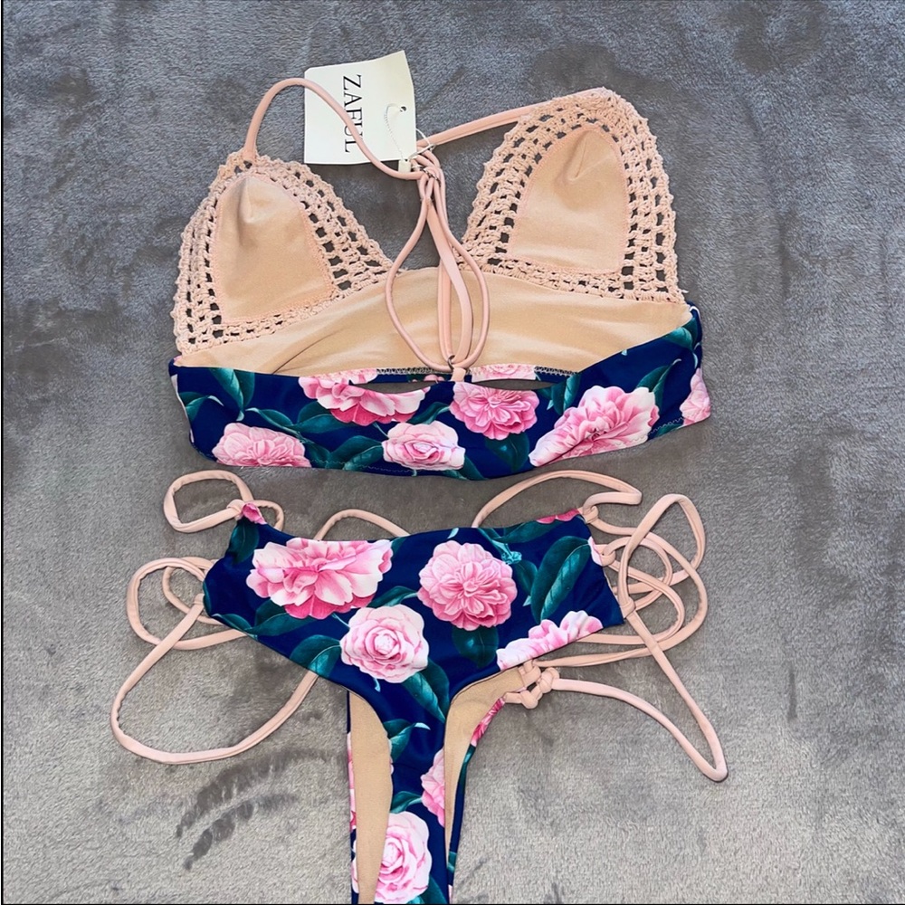 Zaful grey knitted beige blue pink  floral bikini - Picture 4 of 6